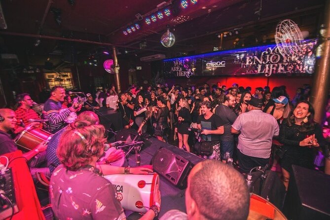 Rio Nights Unleashed: Group Tour of the Citys Vibrant Nightlife - Exploring the Nightlife