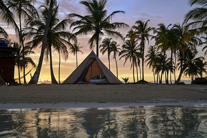 Romantic Camping in San Blas Islands - Relaxing Under the Stars
