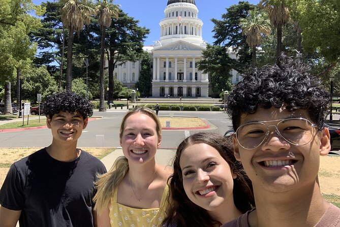 Romantic Sacramento Quest Experience - Exploring the Romantic Spots