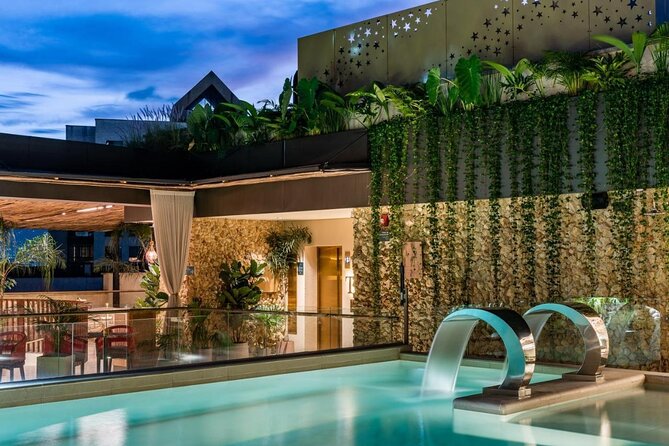 Rooftop Private Tour in Medellin - Meeting and Ending Points
