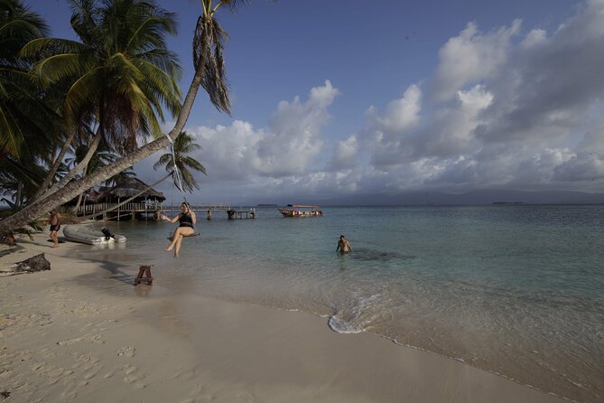 San Blas for a Day in a Private Plane - Accessibility and Participation