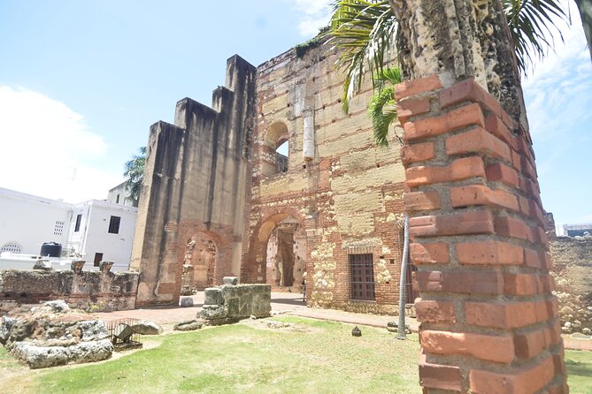 Santo Domingo 100% - Highlights of the Tour