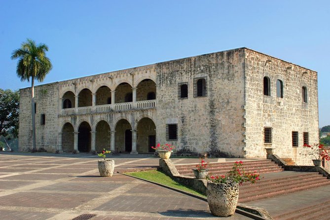 Santo Domingo - Included Amenities