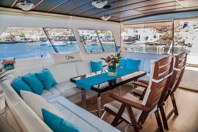 Santorini: Motor Yacht Day Cruise With 5-Course Lunch - Snorkeling and Transfers