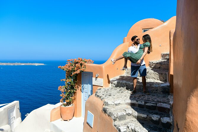 Santorini Private Photoshooting - Professional Photographers Expertise