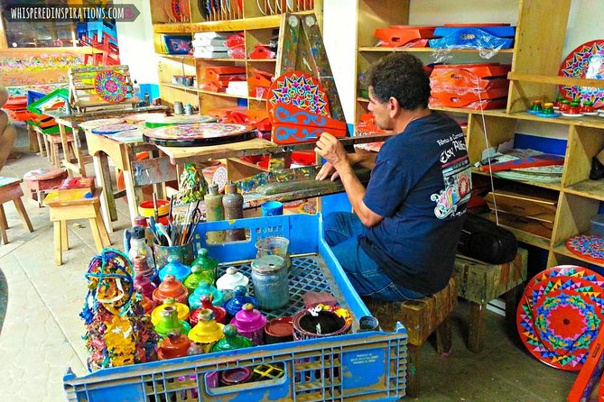 Sarchi Oxcarts & Souvenirs Shopping. Private Tour - Family-Run Art Factories Visit