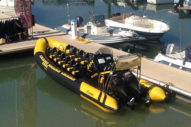 Sea Trip From Villefranche Sur Mer to Monaco and Nice - Onboard Amenities