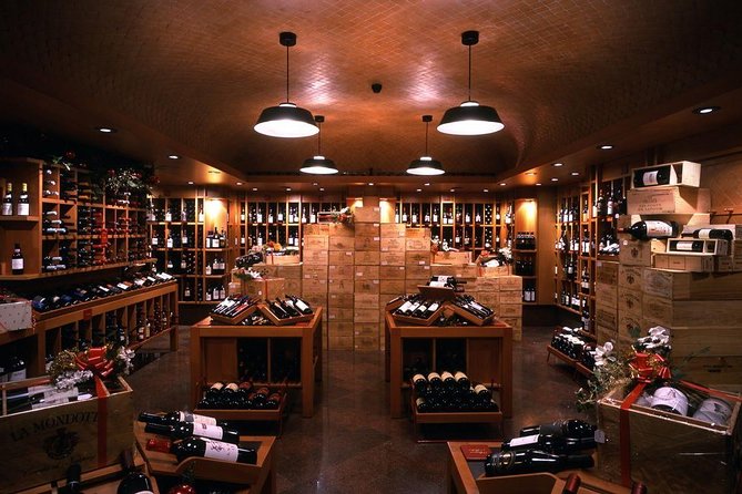 Secret Milan Tour & Appetizer With Its Delicatessen - Food and Wine Pairings