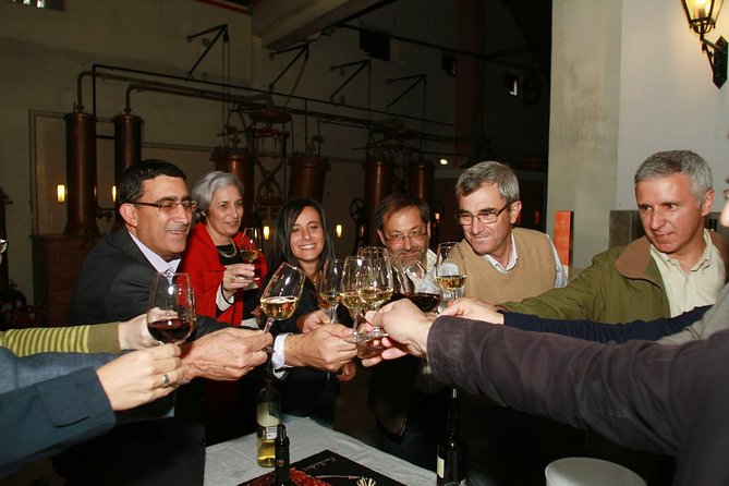 Setubal Winery Private Tour Including Lunch at Sesimbra Beach - Exclusive Winery Tours and Tastings