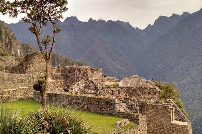 Short Inca Trail to Machu Picchu - 2 Days - Group Size and Attention