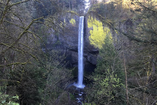 Small Group: Columbia River Gorge Waterfalls and Mt Hood Day Tour From Portland - Meeting and Pickup Details