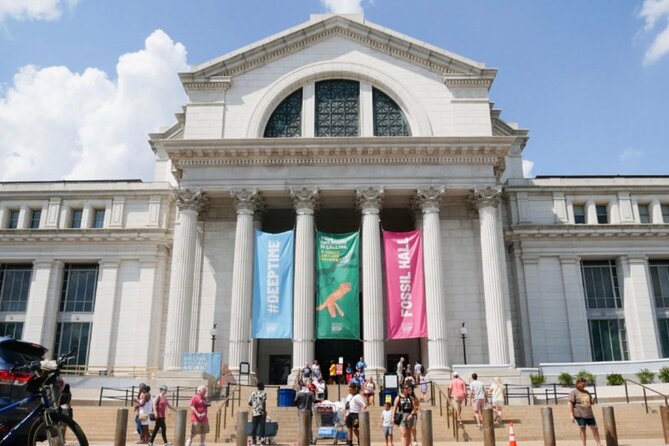 Smithsonian Museums Day Trip - Accessibility Features