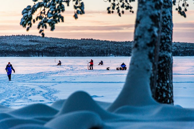 Snowshoe Trip for Ice Fishing in Inari-Saariselkä - Pricing and Cancellation Policy