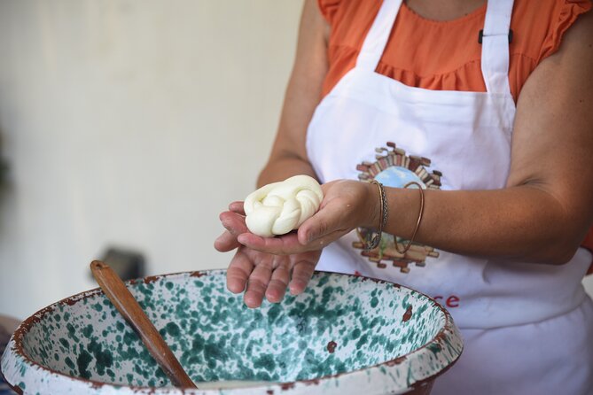 Sorrento Farm Experience: Wine Tasting, Pizza and Cheese Making - Scenic Views of the Bay