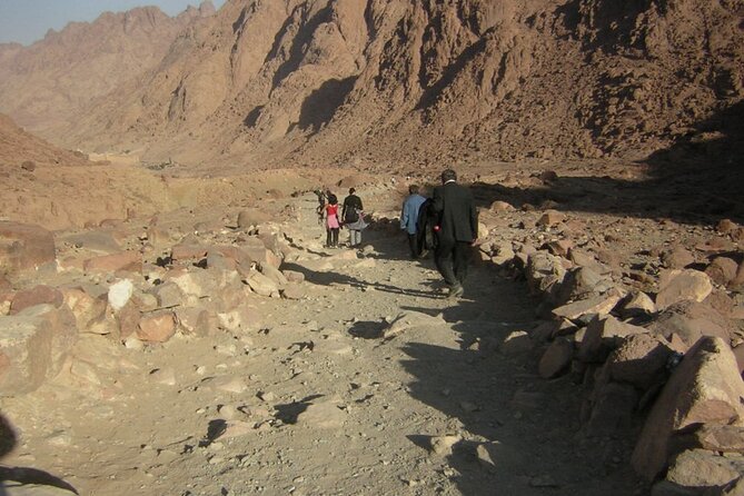 St Catherine Monastery and Mt Sinai Sunrise Tour From Dahab - Physical Requirements
