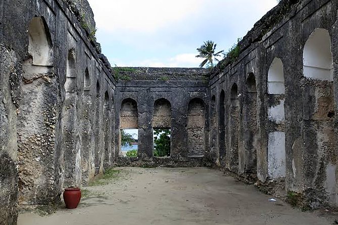 Stone Town and Prison Island Tour (Full Day) - Visiting the Slave Market Memorial