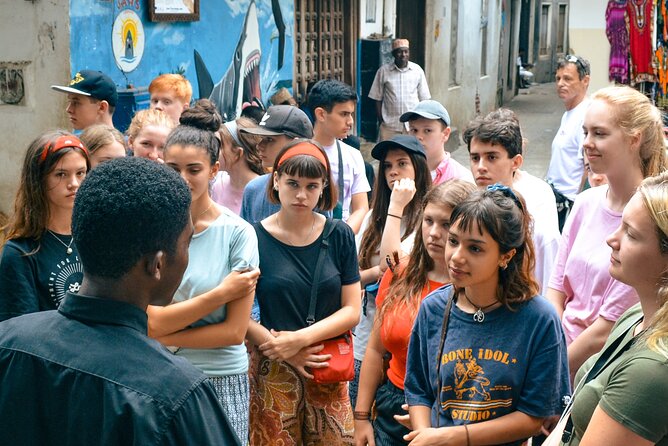 Stone Town Historical and Cultural Walk With Ally Jape - Local Markets and Craftsmanship