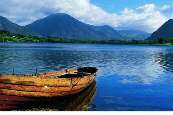 Stunning Lake District 8 Hour Tour! - Recommended Shopping and Snack Stops