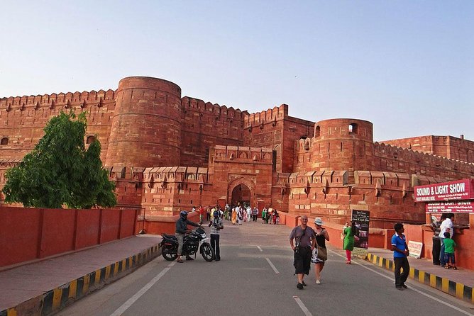 Taj Mahal and Agra Fort City Tour Local - Transportation Details