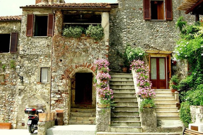 Tarots Garden And Capalbio Tour - Accessibility and Requirements