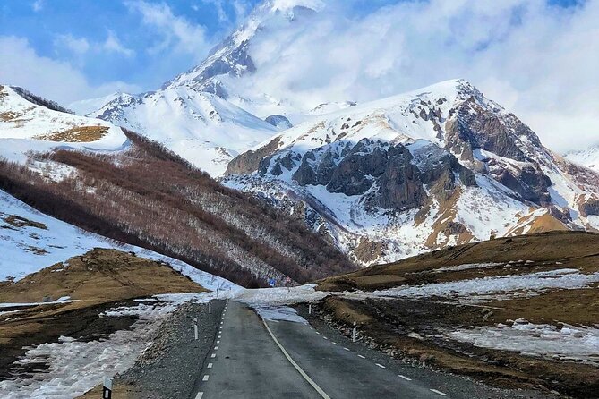 Tbilisi to Gudauri, Kazbegi, Zhinvali, Ananuri, Stepantsminda - Meeting and Pickup