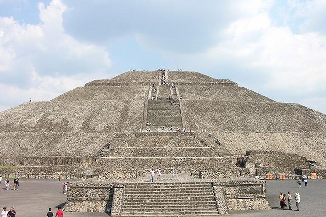 Teotihuacan and Basilica of Guadalupe With Mezcal, Tequila & Handcrafts - Traveler Reviews and Feedback