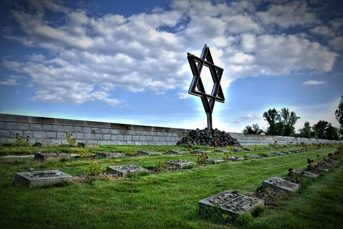 Terezin and the Best of Bohemian and Saxon Switzerland Guided Tour - Personalized Experience