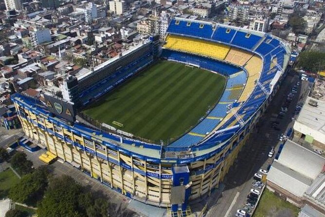 The Best Argentine Soccer Experience at La Bombonera - Discover the Surrounding Lezama Park