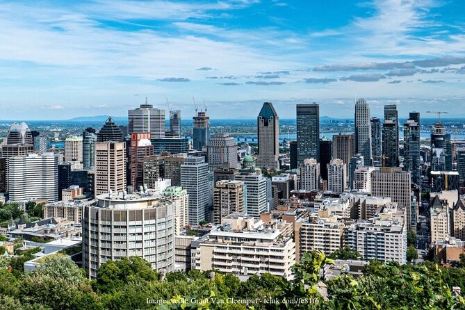 The Best of Montreal: Private Highlights Driving Tour - Tour Experience