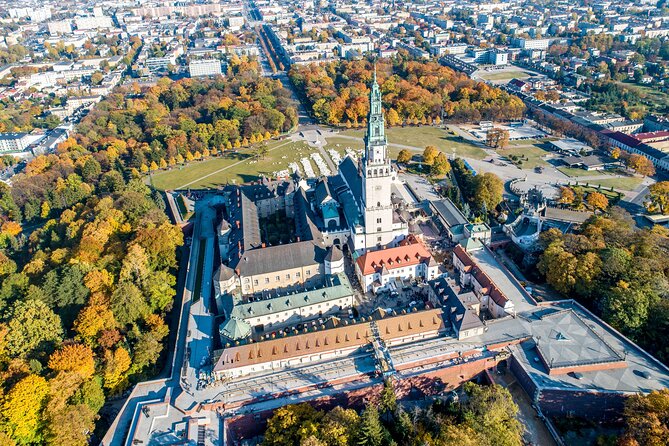 The Black Madonna Tour From Krakow - Viewing the Black Madonna