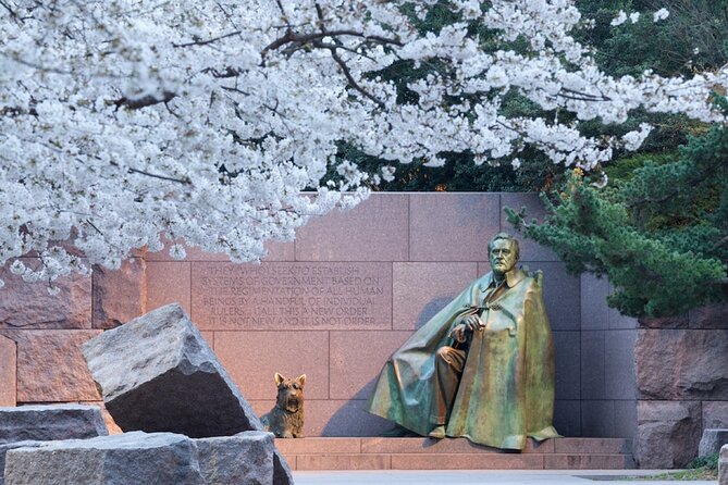 Top Tidal Basin Explorer of Thomas Jefferson FDR & MLK Memorials - Health and Safety Information