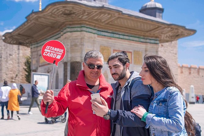 Topkapi Palace Highlights Tour With Audio Guide App - Meeting and Pickup Details