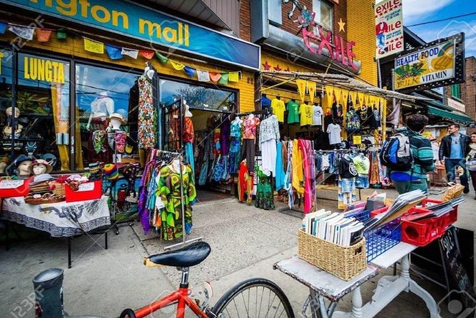 Toronto: 2-Hour Kensington Market Chinatown Tour - Discovering Chinatown