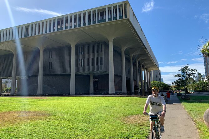 Tour De Honolulu Foodie Bike Tour - Safety and Accessibility
