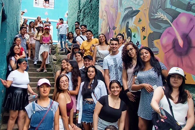 Tour Discovering the Commune 20 of Cali - Health and Safety