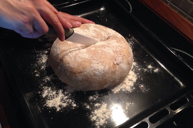 Traditional Rustic Bread Home Cooking Class - Meeting and Location