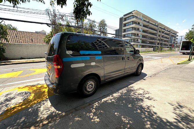 Transfer to Santiago or Santiago International Airport - Transportation Details