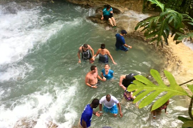 Transportation to Dunn's River Falls - Pickup and Start Time