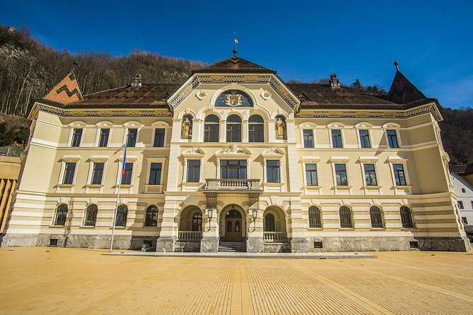 Trip to 4 Countries: Liechtenstein, Austria, Germany, Switzerland - Discovering the Beauty of Austria