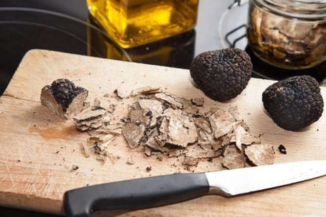 Truffle Hunting With Tasting Included - Umbria, Italy - Savoring Local Products and Truffles