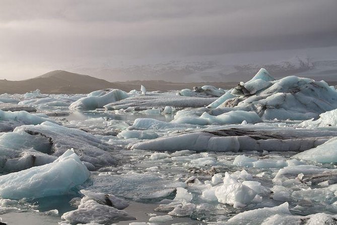 Two Days of Magnificent South Coast With Ice Caves and Northern Lights - Day One: Waterfalls and Glaciers