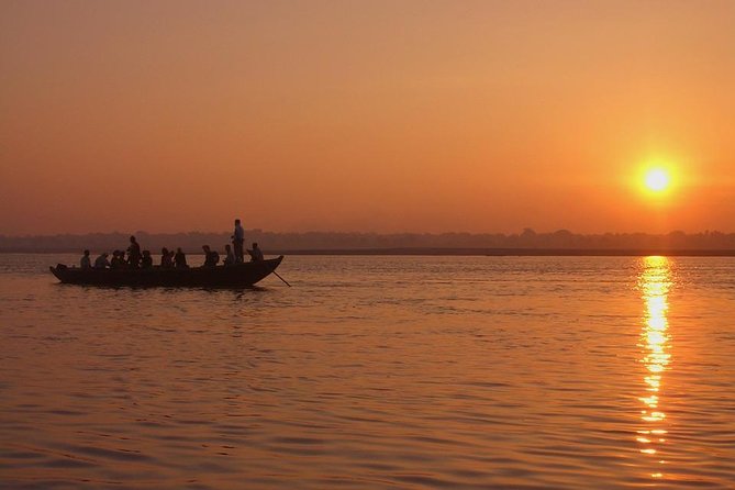 Varanasi Bliss: Private Food Tour, Boat Ride & Ganga Aarti - Boat Ride on the Ganges