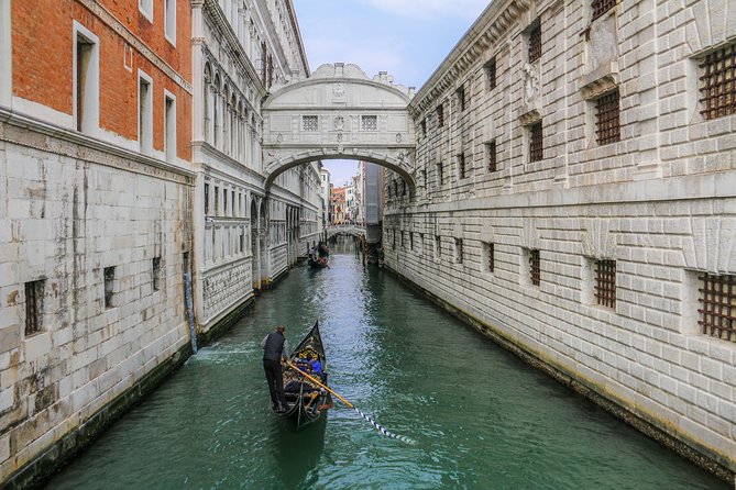 Venice Private Customizable Walking Tour With Optional Gondola - Discovering Imperial History and Architecture