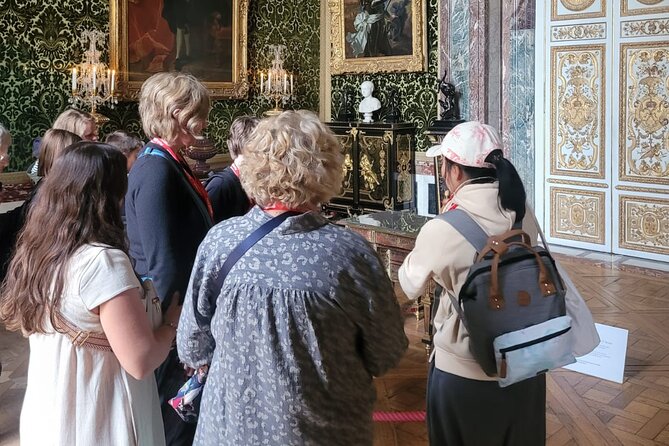 Versailles Palace Skip the Line Guided Tour With Gardens Access - Tour Experience and Feedback
