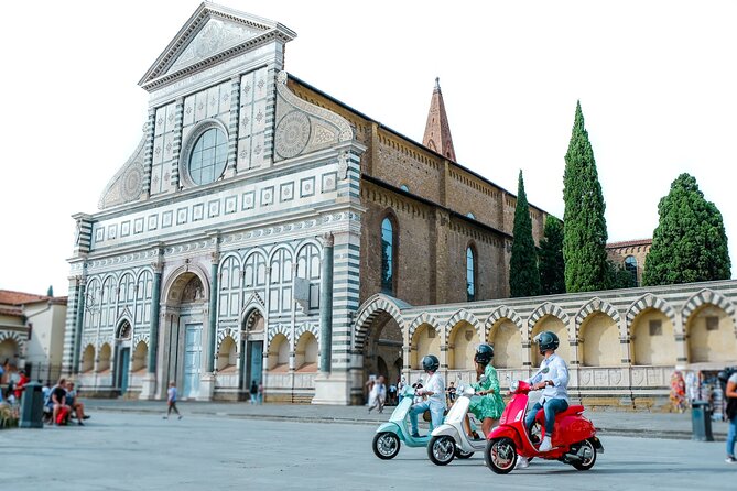 Vespa Primavera Rental for One Day in the Center of Florence - Navigating Florence