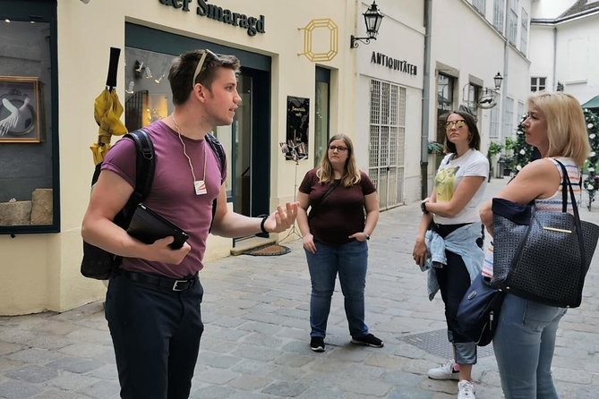 Vienna as Never Seen Before: Hidden Courtyards, Legends and Symbols - Inclusions