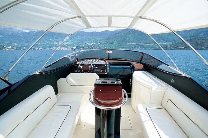 VIP Private Luxury Boat Tour - Riva Aquariva Yacht Venice - Tour Accessibility