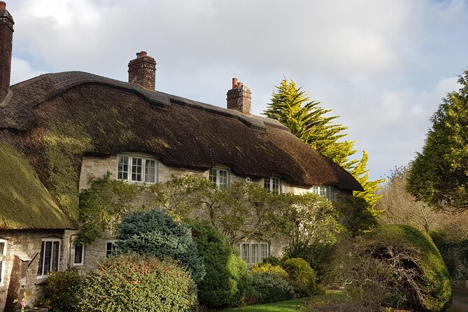 Visit Stonehenge and Salisbury From Southampton - Accessibility and Additional Info