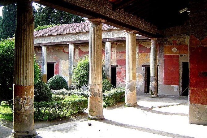 Visit the Archaeological Excavations of Pompeii From Sorrento - Exploration of Ancient Roman Pompeii