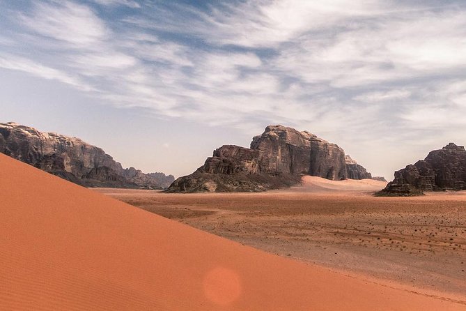 Wadi Rum: Full Day Valley Tour With Lunch - Meeting and Accessibility